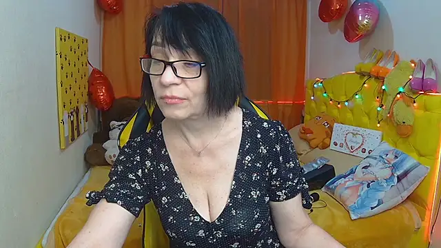 SandraHormas online show from 5, 3, 2025