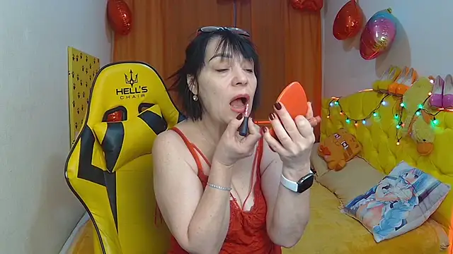 SandraHormas online show from 6, 3, 2025