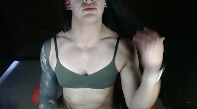 Snapshot of dannafitness chatting on 24, 12, 2024 dannafitness online show from 24, 12, 2024