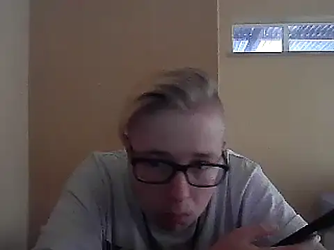 bisexualboy05 online show from 14, 1, 2025