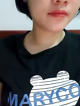 Sexyass13 online show from 20, 9, 2025