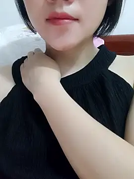 Sexyass13 online show from 10, 10, 2025