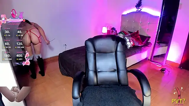 vampirellaa crazy  online show from 3, 12, 2025