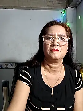 Snapshot of phnz chatting on 8, 2, 2026 phnz online show from 8, 2, 2026