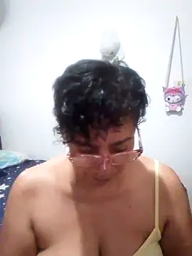 Snapshot of sorbetico_perverse chatting on 6, 11, 2025 sorbetico perverse online show from 6, 11, 2025