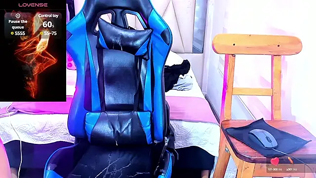 Snapshot of Backsex_boy chatting on 19, 3, 2025 Backsex boy online show from 19, 3, 2025