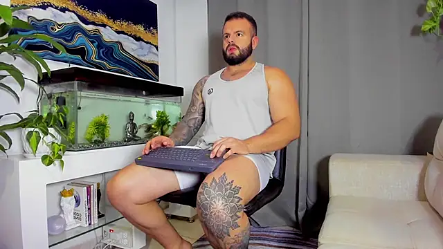 Johnnygrayson1 online show from 25, 1, 2025