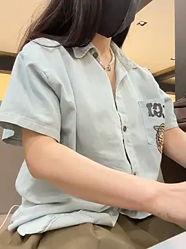 Yuniezy online show from 15, 12, 2024