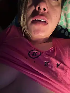 xLadyScarlettx online show from 9, 3, 2025