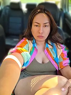 xLadyScarlettx online show from 18, 4, 2026