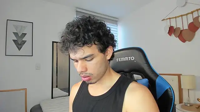 mateoleonee online show from 7, 2, 2025