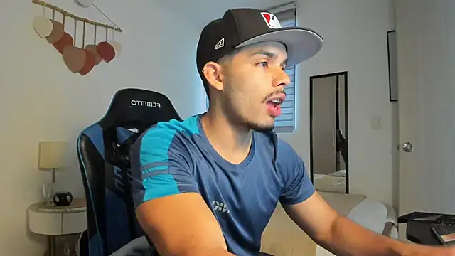 mateoleonee online show from 27, 9, 2025