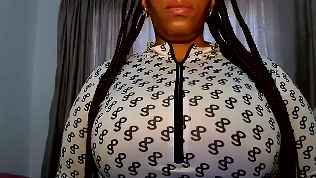 Snapshot of SexyFreaky_ chatting on 4, 2, 2026 SexyFreaky online show from 4, 2, 2026