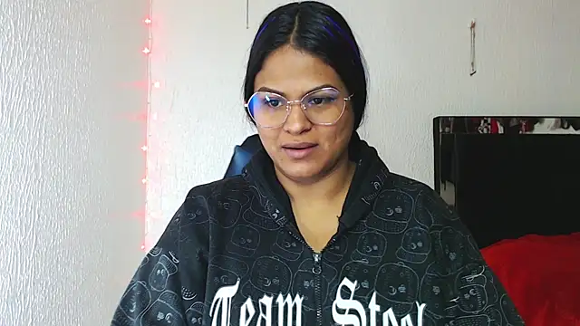 SweetAlmaa online show from 10, 3, 2025