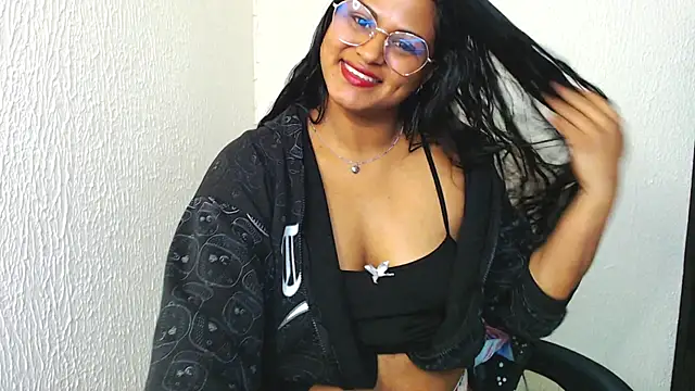 SweetAlmaa online show from 19, 3, 2025