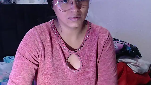 SweetAlmaa online show from 13, 4, 2026