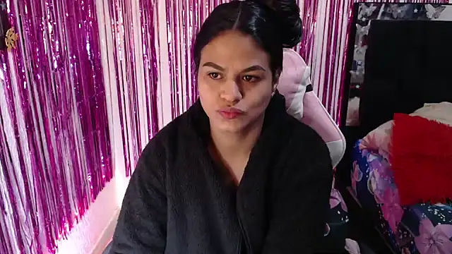 Snapshot of SweetAlmaa chatting on 1, 6, 2026 SweetAlmaa online show from 1, 6, 2026