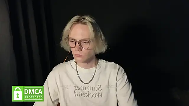 Snapshot of Keytaro chatting on 9, 7, 2026 Keytaro online show from 9, 7, 2026