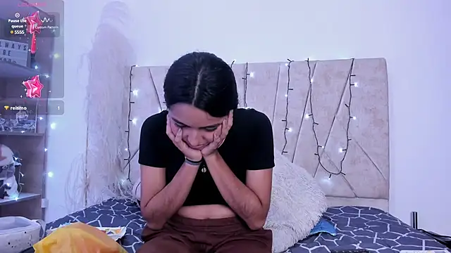 Kaela18 online show from 12, 12, 2024