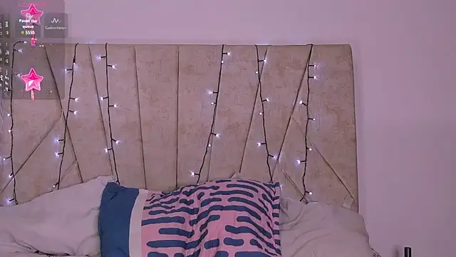 Kaela18 online show from 30, 12, 2024