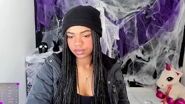 Marce 22 online show from 15, 10, 2025