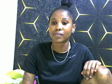 Snapshot of miss_lyne001 chatting on 15, 3, 2025 miss lyne001 online show from 15, 3, 2025