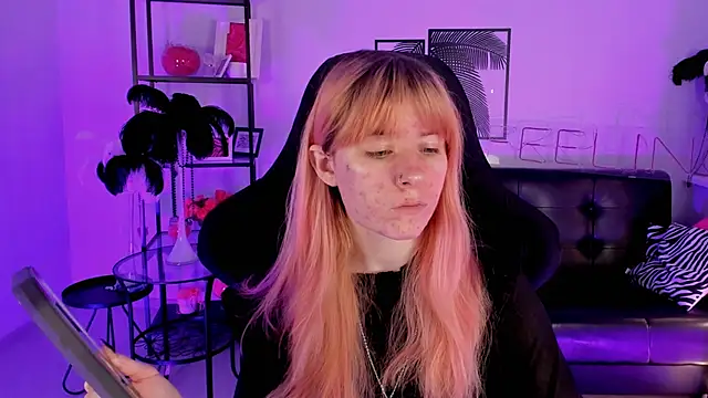 LexiWenford online show from 20, 2, 2025