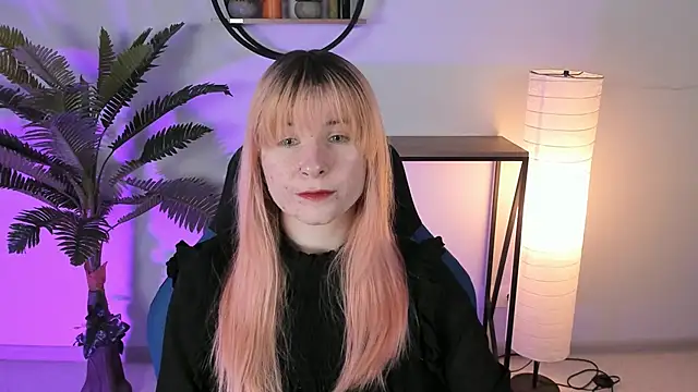 LexiWenford online show from 24, 2, 2025