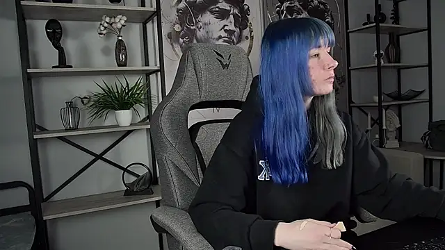 LexiWenford online show from 17, 4, 2026