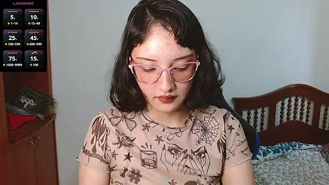 alexaa08 online show from 6, 11, 2025