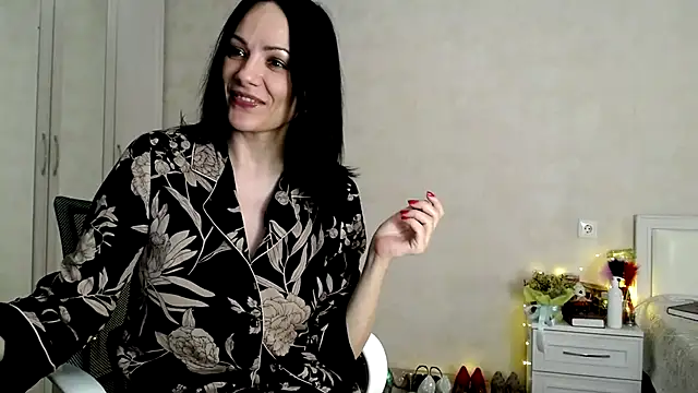 Snapshot of Devil_Goddess chatting on 23, 12, 2024 Devil Goddess online show from 23, 12, 2024