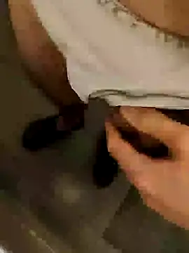 bossofpanty94 online show from 24, 1, 2025