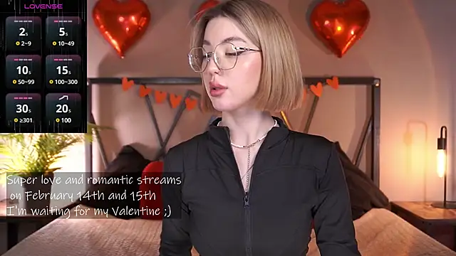 LindaThacker online show from 13, 2, 2025