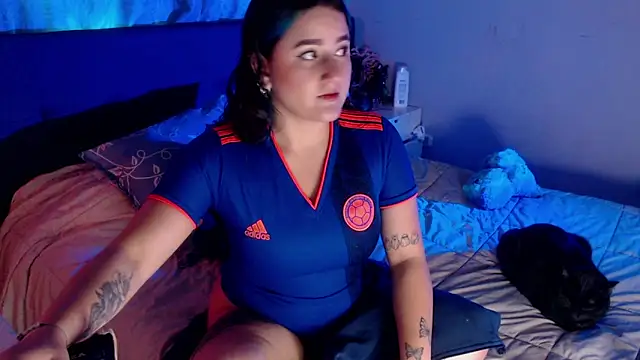luna palmerau online show from 17, 6, 2026