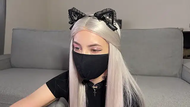 michiko  online show from 6, 4, 2026