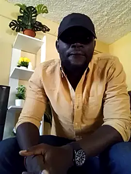 Snapshot of ClinDi chatting on 26, 2, 2025 ClinDi online show from 26, 2, 2025