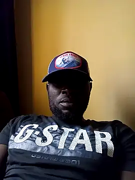 Snapshot of ClinDi chatting on 8, 3, 2025 ClinDi online show from 8, 3, 2025