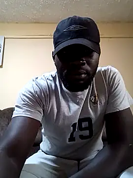 Snapshot of ClinDi chatting on 13, 3, 2025 ClinDi online show from 13, 3, 2025