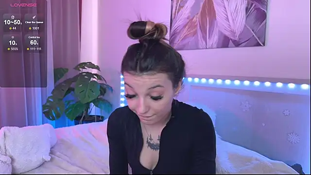 Veronica leal online show from 11, 5, 2026
