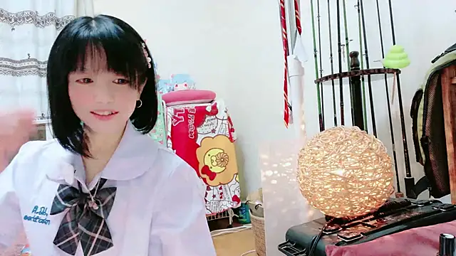 Snapshot of renapiyon8182 chatting on 2, 1, 2025 renapiyon8182 online show from 2, 1, 2025