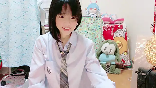 Snapshot of renapiyon8182 chatting on 11, 1, 2025 renapiyon8182 online show from 11, 1, 2025