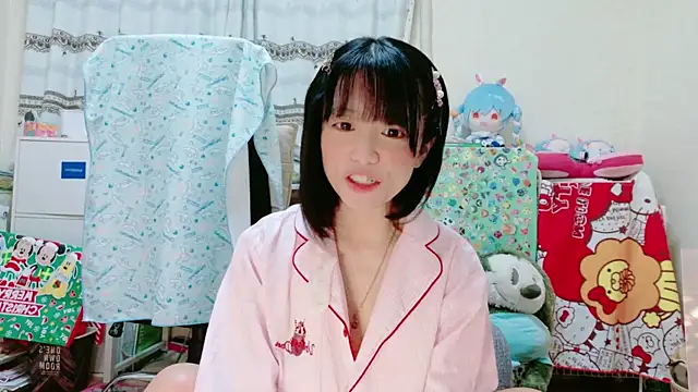 Snapshot of renapiyon8182 chatting on 29, 1, 2025 renapiyon8182 online show from 29, 1, 2025