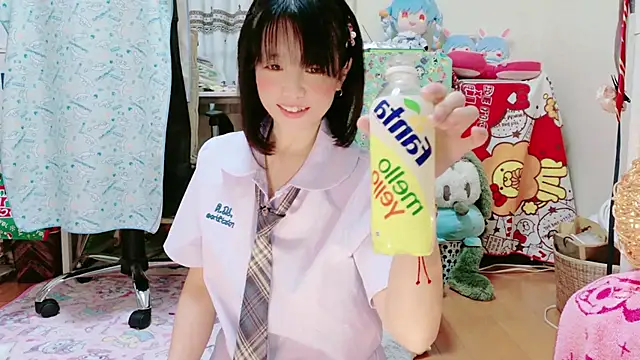 Snapshot of renapiyon8182 chatting on 17, 2, 2025 renapiyon8182 online show from 17, 2, 2025