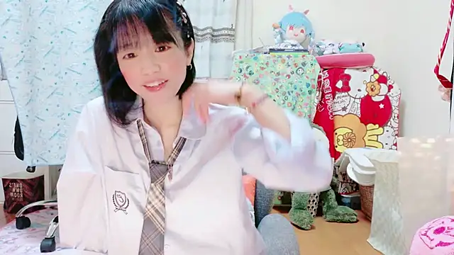 Snapshot of renapiyon8182 chatting on 20, 3, 2025 renapiyon8182 online show from 20, 3, 2025