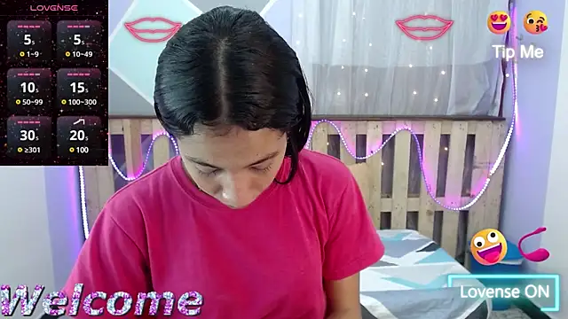 Snapshot of Lina10 chatting on 3, 2, 2025 Lina10 online show from 3, 2, 2025