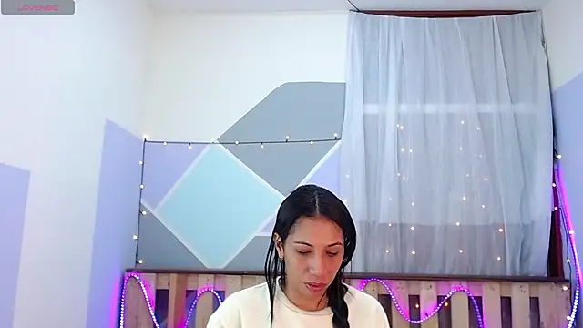 Snapshot of Lina10 chatting on 18, 2, 2025 Lina10 online show from 18, 2, 2025