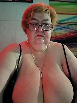 Snapshot of Awn290668 chatting on 1, 1, 2025 Awn290668 online show from 1, 1, 2025