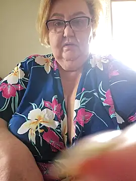 Snapshot of Awn290668 chatting on 14, 2, 2025 Awn290668 online show from 14, 2, 2025