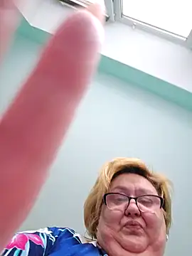 Snapshot of Awn290668 chatting on 4, 3, 2025 Awn290668 online show from 4, 3, 2025