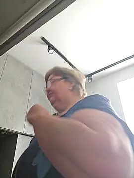 Snapshot of Awn290668 chatting on 16, 3, 2025 Awn290668 online show from 16, 3, 2025